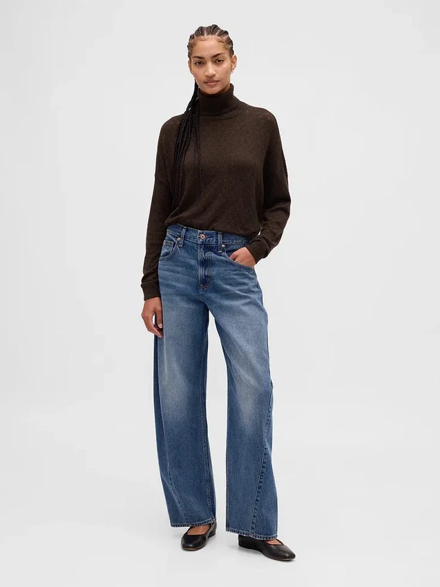 Suéter de cuello alto oversize con punto calado