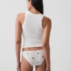 Tanga cheeky de algodón orgánico elástico súper suave