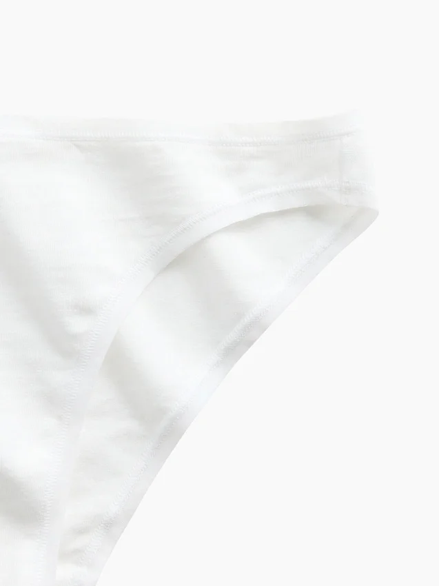 Tanga cheeky de algodón orgánico elástico súper suave