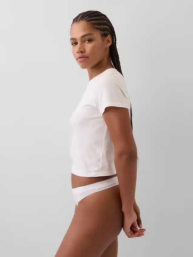 Tanga con logotipo de algodón orgánico elástico