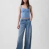 Top bustier corto con ojales