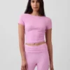 Top corto cruzado reversible GapFit Smooth