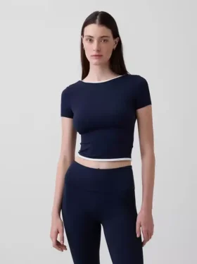Top corto cruzado reversible GapFit Smooth