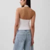 Top corto de cuello halter de tejido tupido