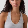Top corto de cuello halter de tejido tupido