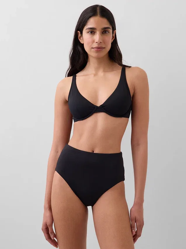 Top de bikini tipo balconette