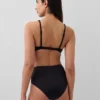 Top de bikini tipo balconette