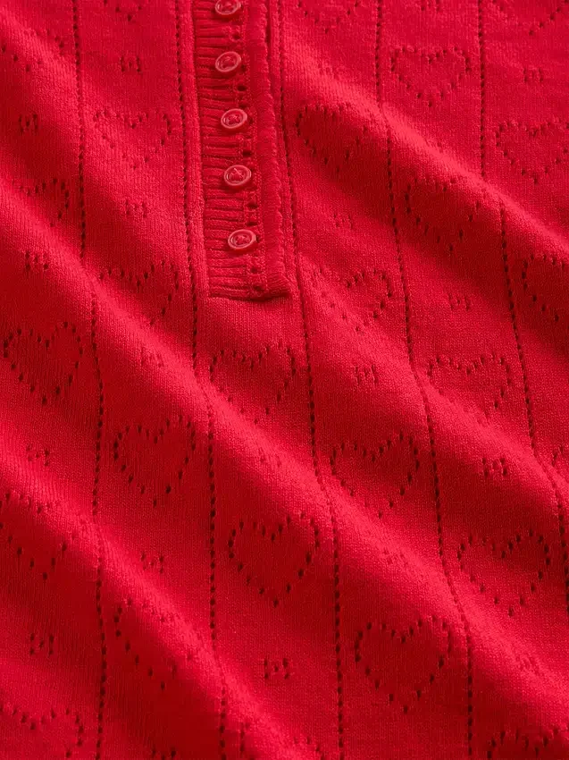 Top ligero de pijama CashSoft con diseño de corazones en punto calado