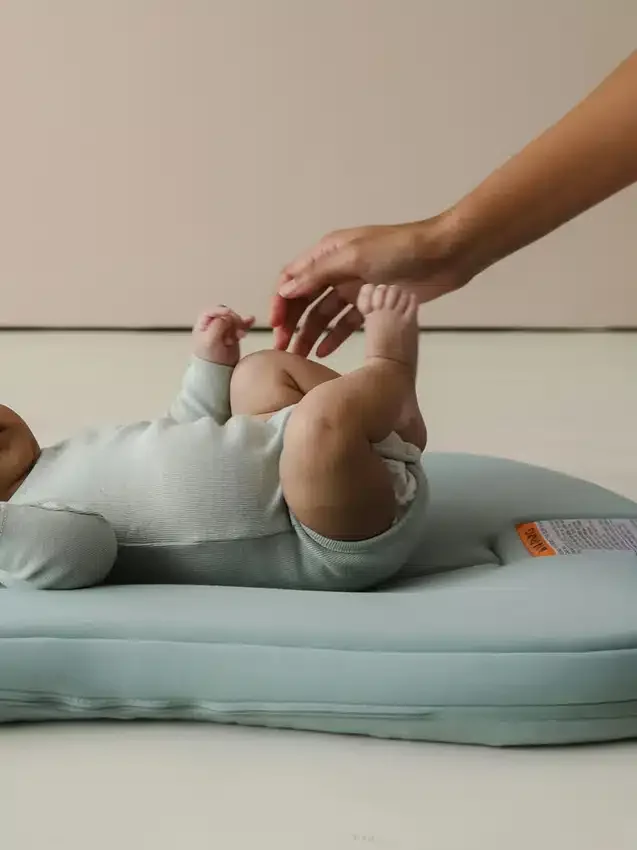 Tumbona para bebés Snuggle Me Curve