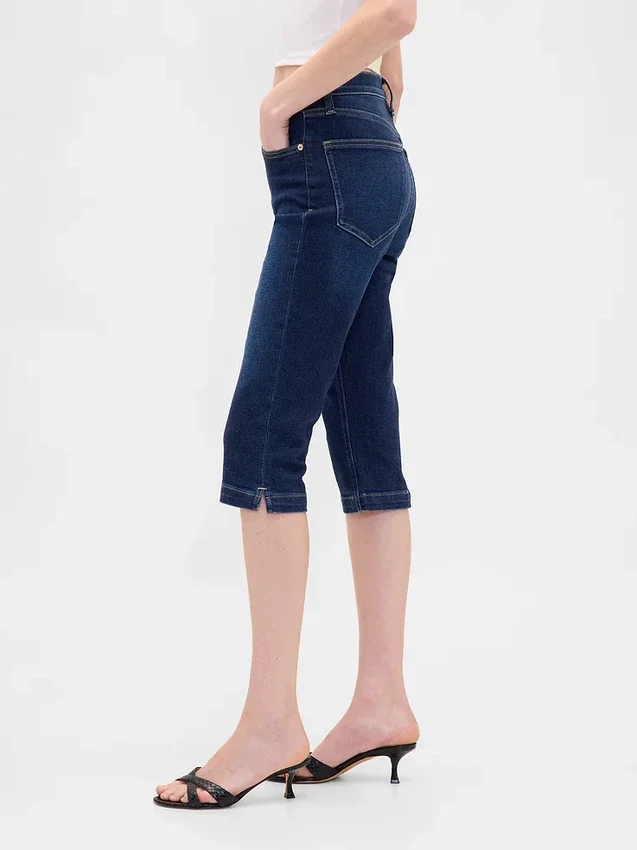 Vaqueros capri cortos de talle alto