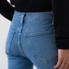 Vaqueros capri de talle bajo