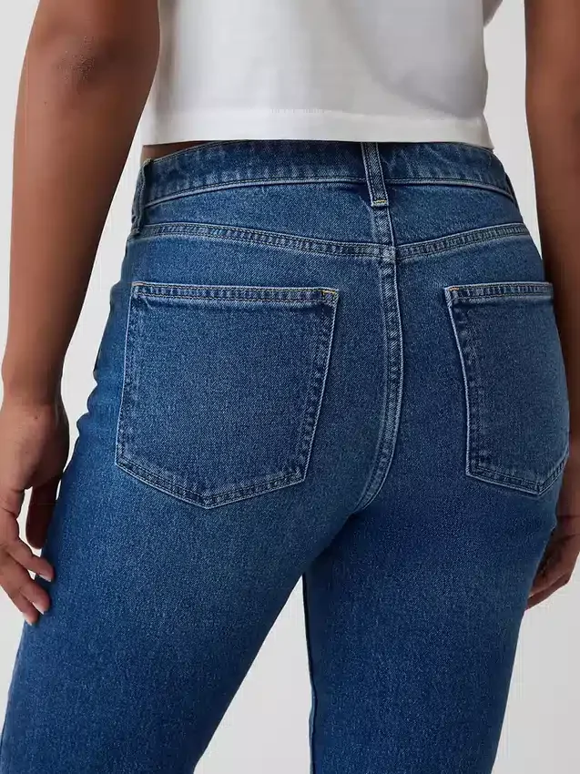 Vaqueros Curvy de talle alto, estilo delgado y recto de los años 90