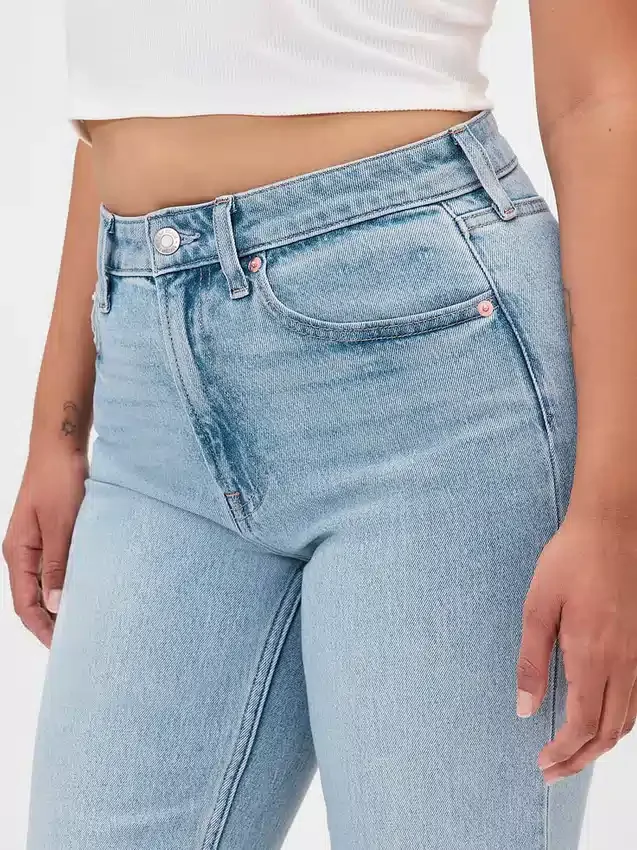 Vaqueros Curvy de talle alto, estilo delgado y recto de los años 90