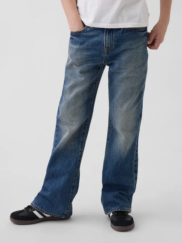 Vaqueros de corte relajado tipo bootcut para niños