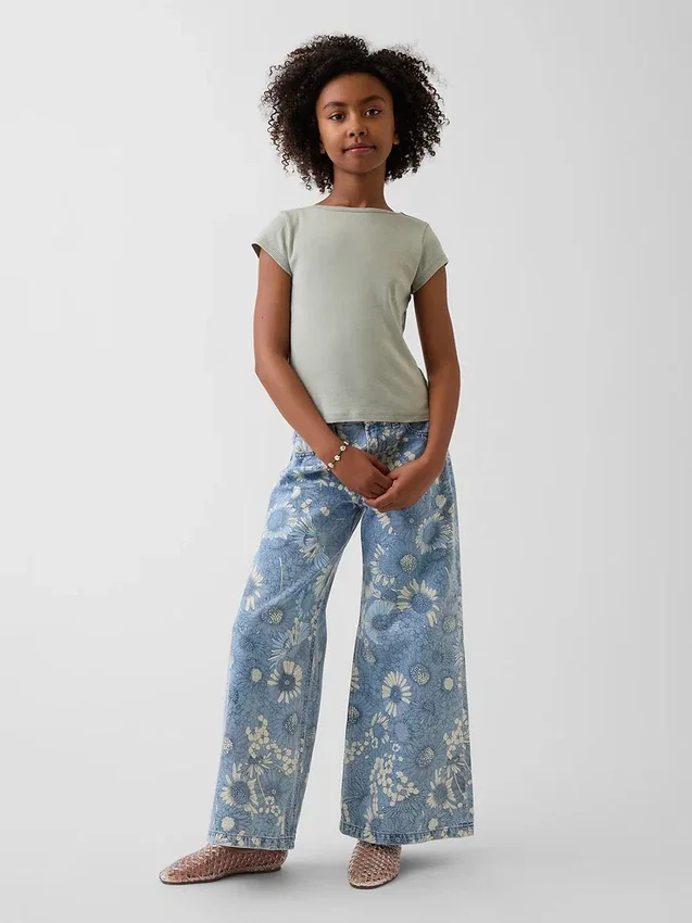 Vaqueros de mezclilla holgados de talle bajo con estampado floral para niños