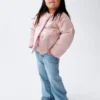 Vaqueros de mezclilla Stride con dobladillo con volantes para bebés y niños pequeños