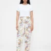 Vaqueros de talle alto con corte recto y estampado floral