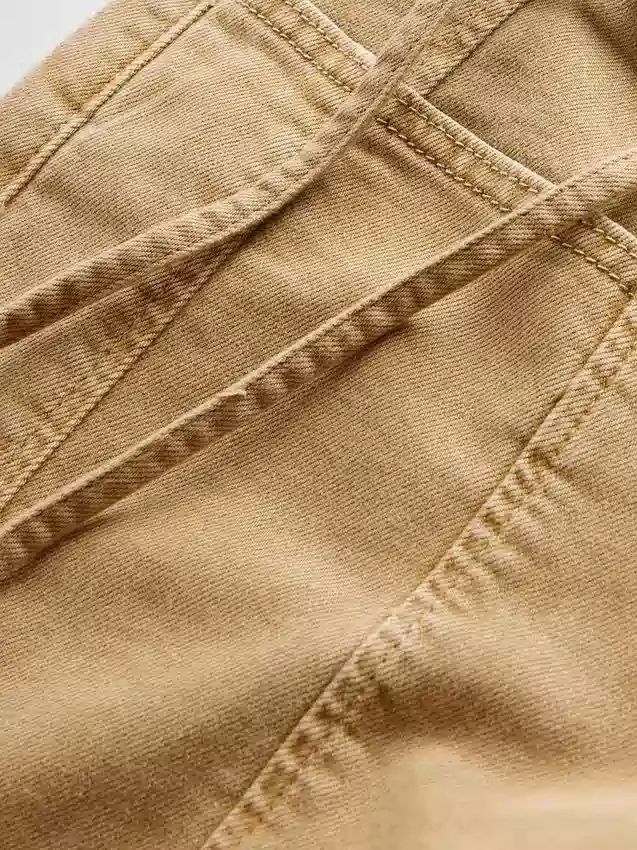Vaqueros de talle bajo, estilo de los 90, holgados y con microcinturón