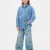 Vaqueros holgados con estampado floral para niños