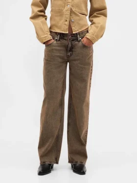 Vaqueros holgados de talle bajo estilo de los 90