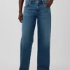 Vaqueros holgados de talle bajo estilo de los 90