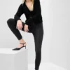 Vaqueros True Skinny de talle alto