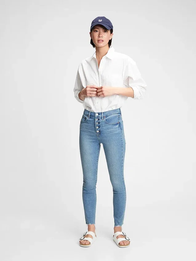 Vaqueros true skinny de talle alto con bolsillos secretos que alisan la silueta