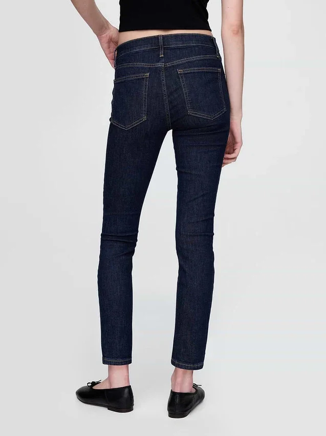 Vaqueros True Skinny de talle medio