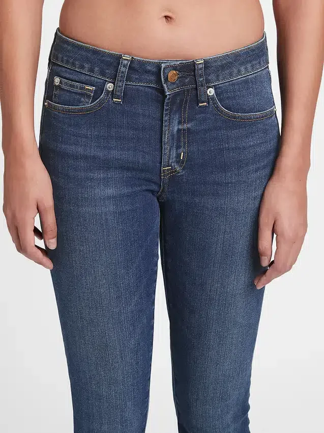 Vaqueros True Skinny de talle medio para curvas