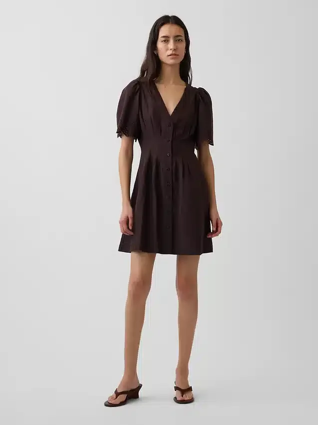 Vestidito tipo camisa mini ajustado en la cintura de mezcla de lino