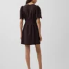 Vestidito tipo camisa mini ajustado en la cintura de mezcla de lino