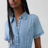 Vestido camisero midi de mezclilla con cinturón para atar