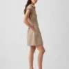 Vestido camisero mini ajustado a la cintura de popelín a rayas