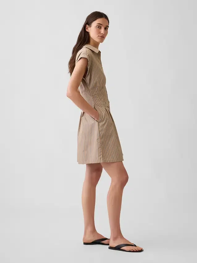 Vestido camisero mini ajustado a la cintura de popelín a rayas