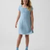 Vestido de jerséu de ganchillo para niños