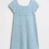 Vestido de jerséu de ganchillo para niños