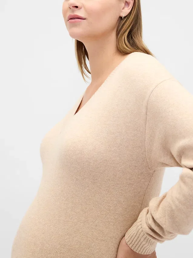 Vestido de jerséu premamá CashSoft con cuello en V