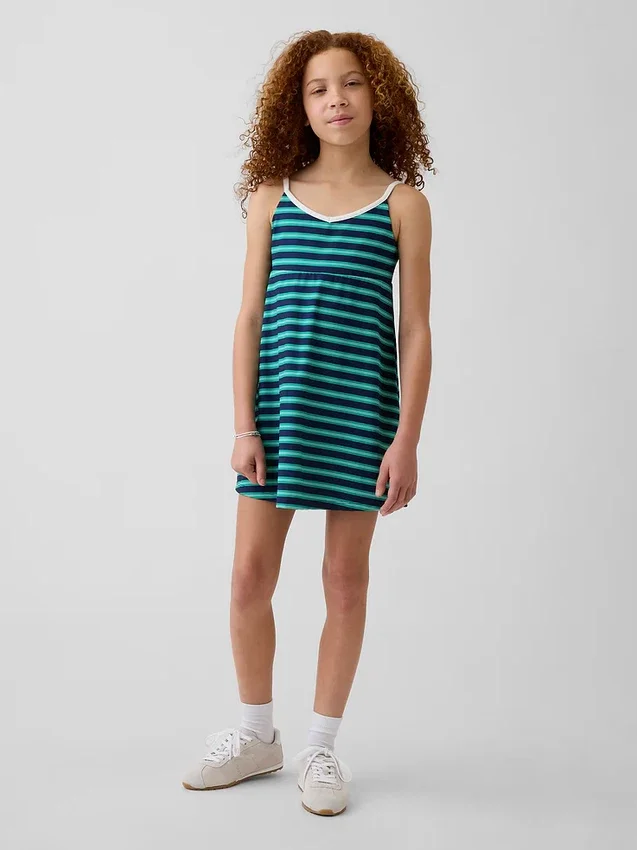 Vestido deportivo sin mangas para niños
