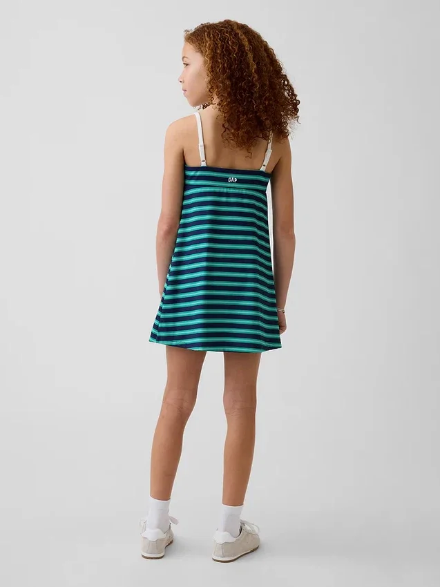Vestido deportivo sin mangas para niños