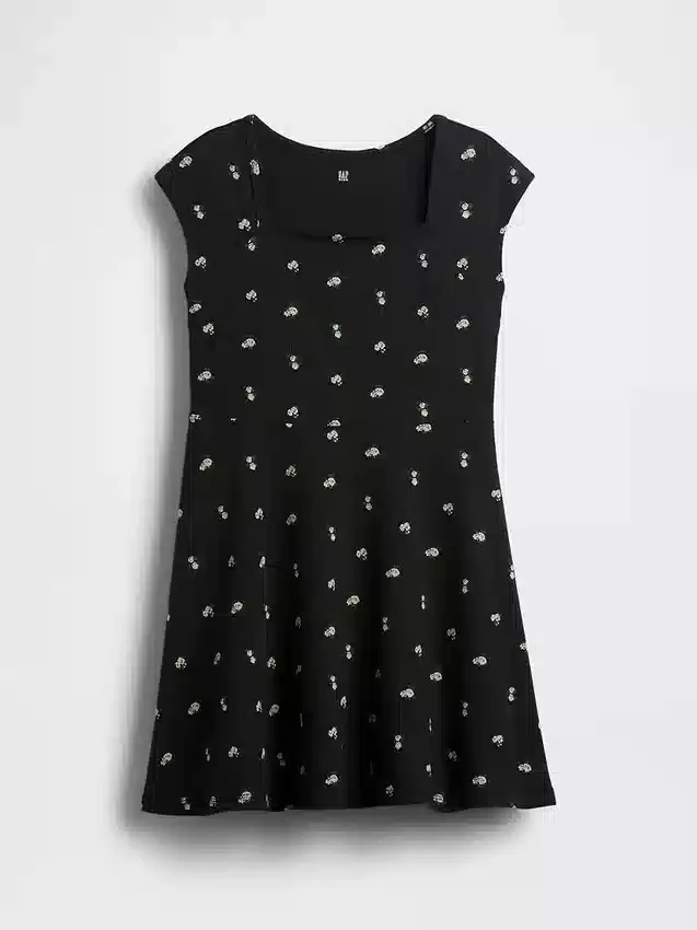 Vestido infantil de jersey con cuello cuadrado