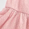 Vestido infantil de malla con volantes y mangas casquillo