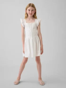 Vestido infantil de mangas con volantes y ribete de encaje