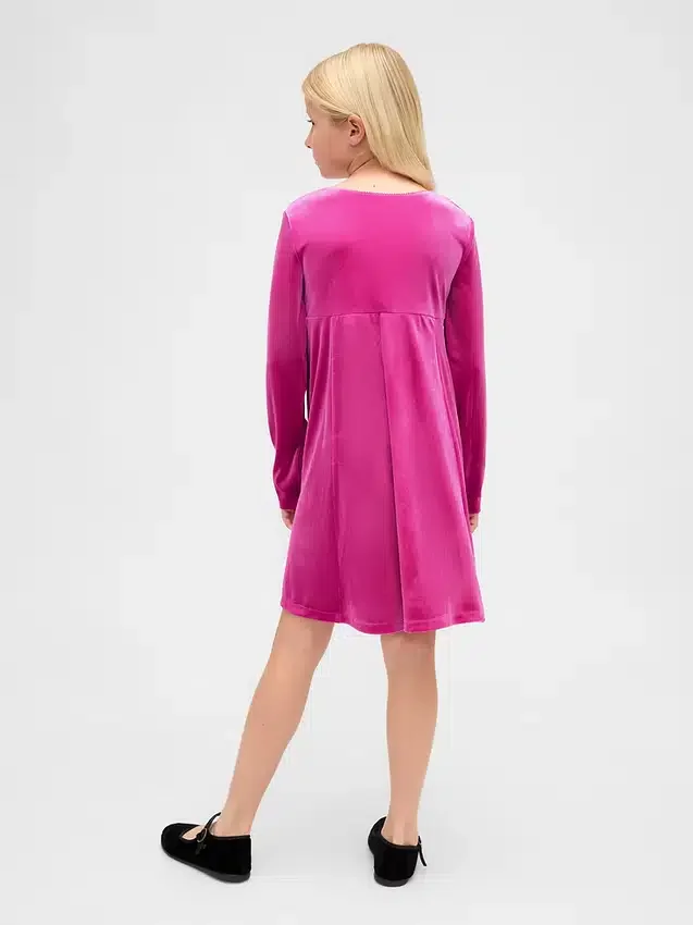 Vestido infantil de terciopelo con corte imperio