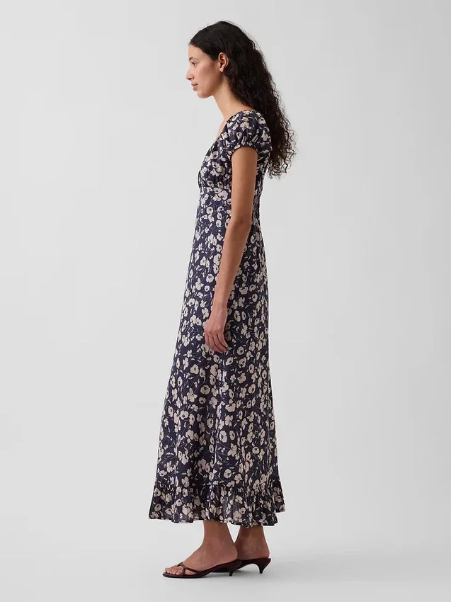 Vestido largo con cuello en V y dobladillo con volantes