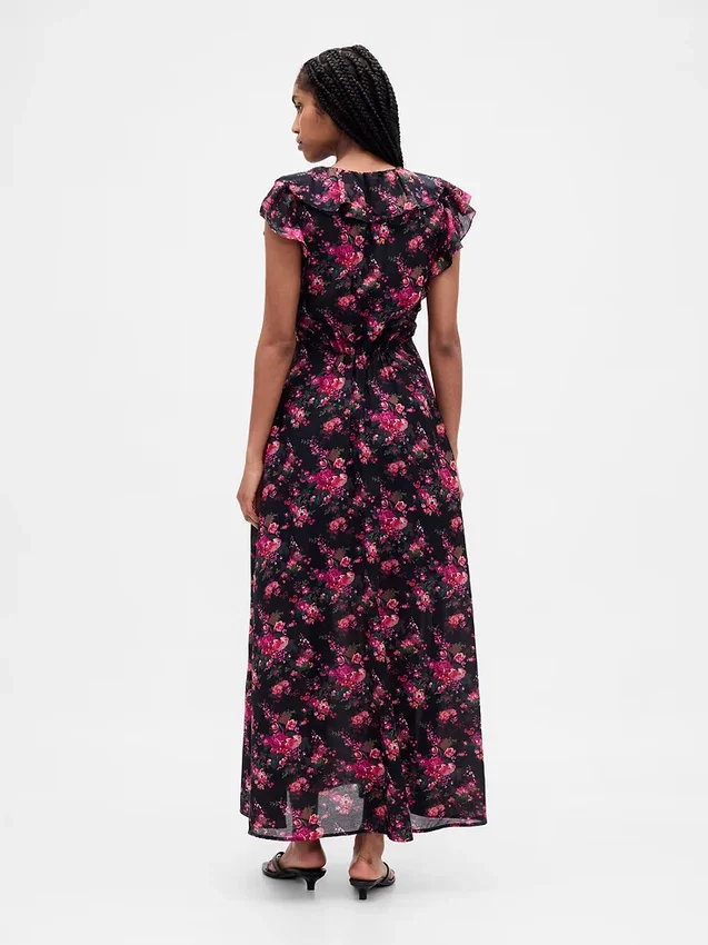 Vestido largo con cuello en V y volantes