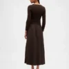 Vestido largo de cintura baja con mezcla de materiales