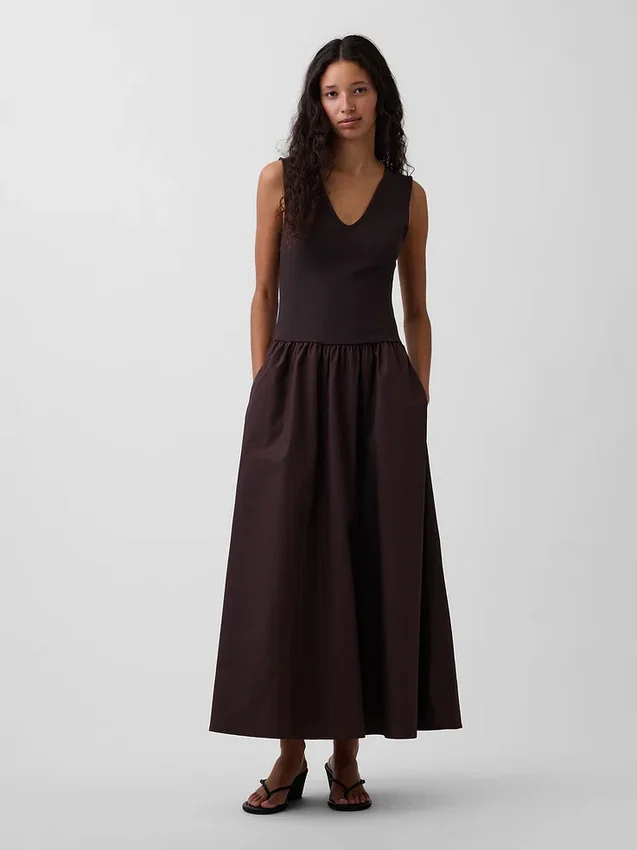 Vestido largo de cintura baja con mezcla de telas
