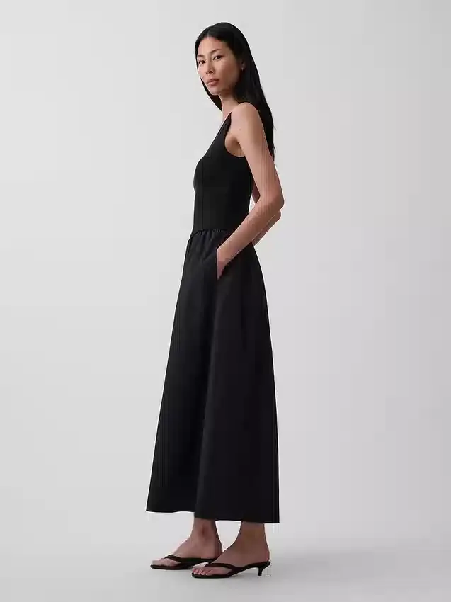 Vestido largo de cintura baja con mezcla de telas