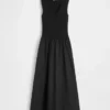 Vestido largo de cintura baja con mezcla de telas
