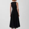 Vestido largo de cintura baja con ojales